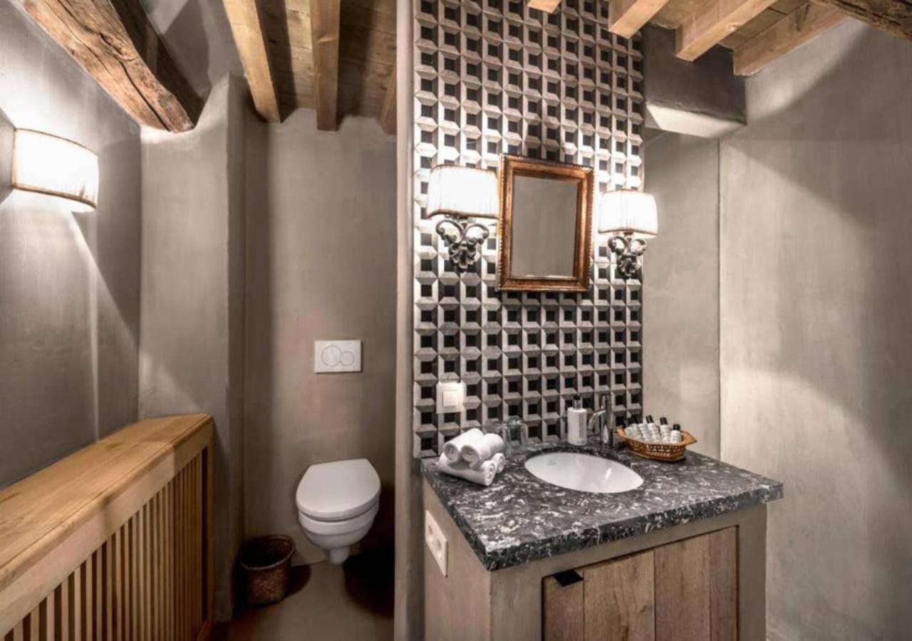 Ferienwohnung Loft Katelijne Luxurious Escape In The Heart Of Historic Brügge Exterior foto